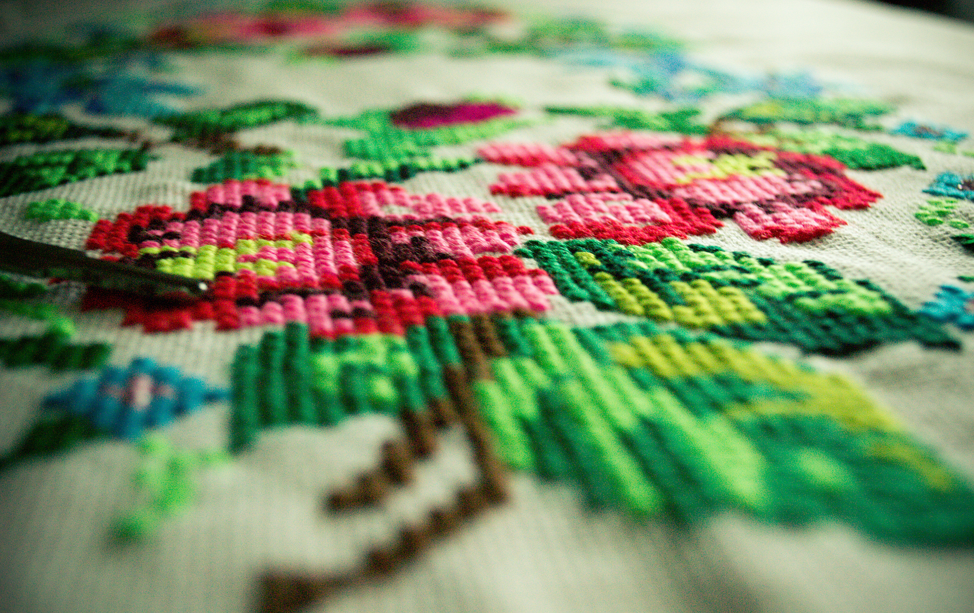 Cross stitch embroidery materials and threads